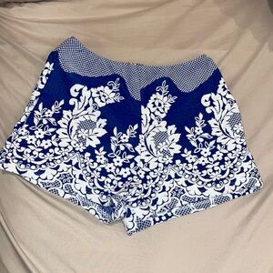 Printed high waisted shorts